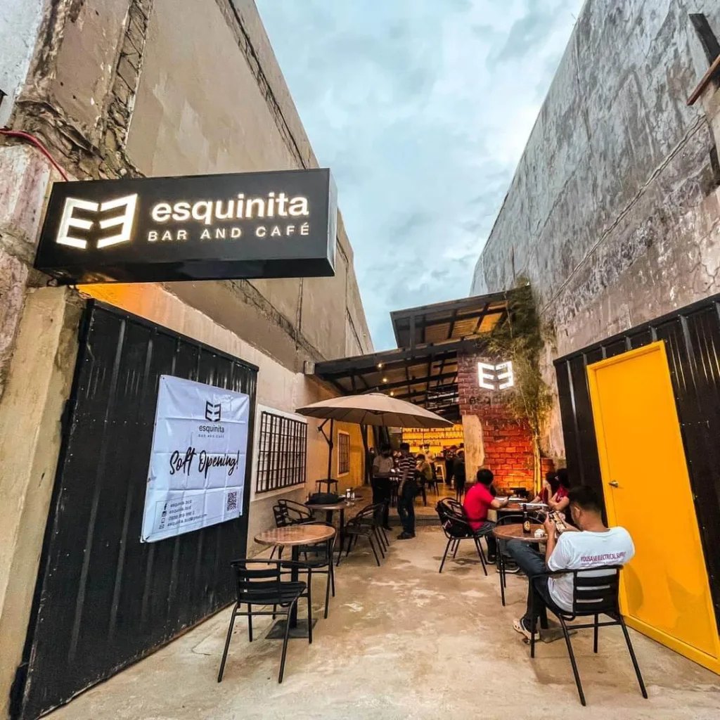  Esquinita Bar & Cafe Bacolod